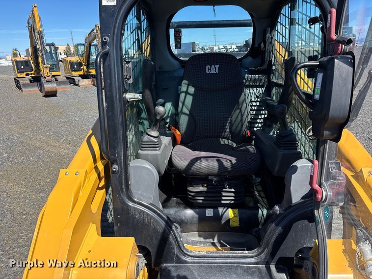 image for item YA2921 2023 Caterpillar 289D3 tracked skid steer loader