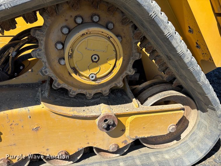 image for item YA2921 2023 Caterpillar 289D3 tracked skid steer loader