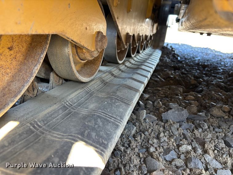 image for item YA2921 2023 Caterpillar 289D3 tracked skid steer loader