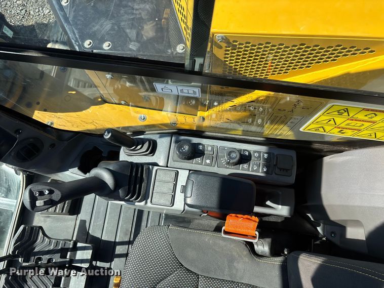 image for item YA2923 2024 Caterpillar 306CR mini excavator