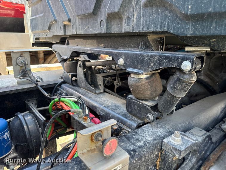 image for item YA3018 2026 International HX620 vacuum truck