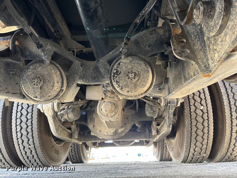 image for item YA3018 2026 International HX620 vacuum truck