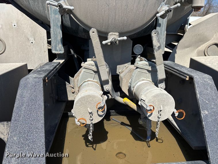 image for item YA3018 2026 International HX620 vacuum truck