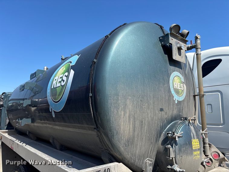 image for item YA3018 2026 International HX620 vacuum truck