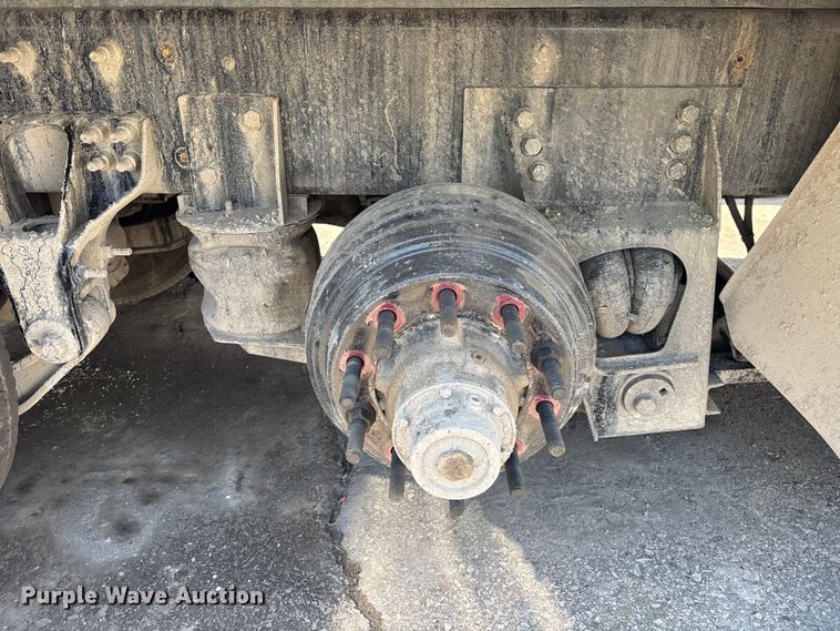 image for item YA3018 2026 International HX620 vacuum truck