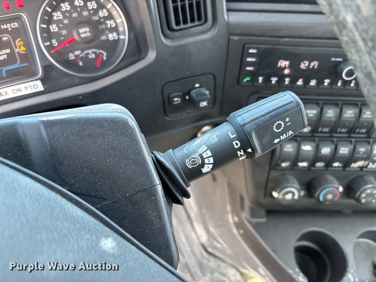 image for item YA3018 2026 International HX620 vacuum truck