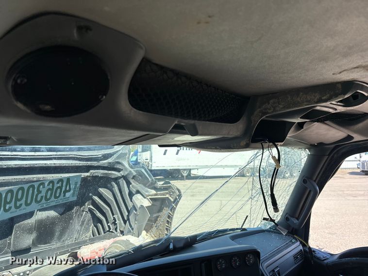 image for item YA3018 2026 International HX620 vacuum truck