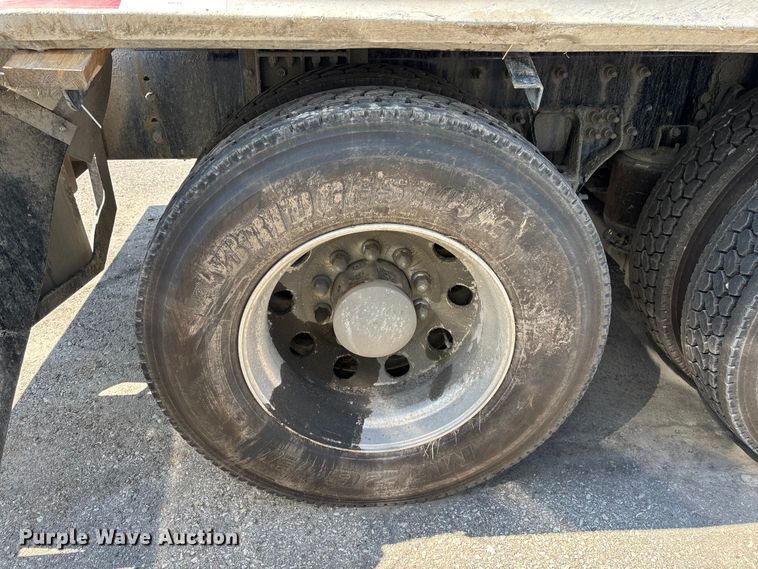 image for item YA3018 2026 International HX620 vacuum truck