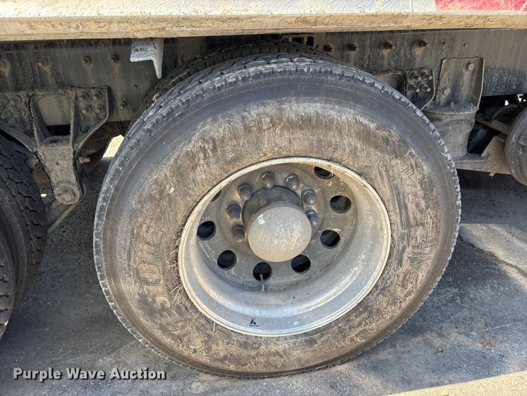 image for item YA3018 2026 International HX620 vacuum truck