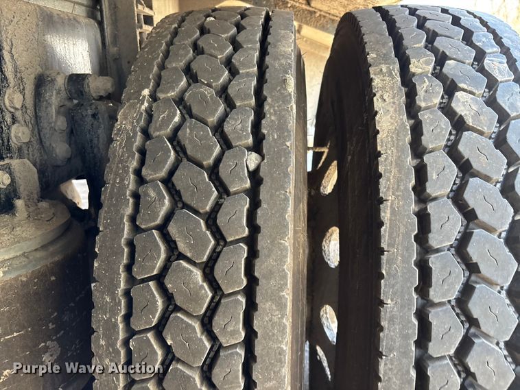 image for item YA3018 2026 International HX620 vacuum truck