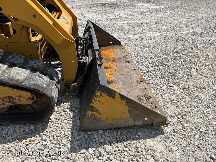 image for item YA3024 2022 Caterpillar 299D3 tracked skid steer loader