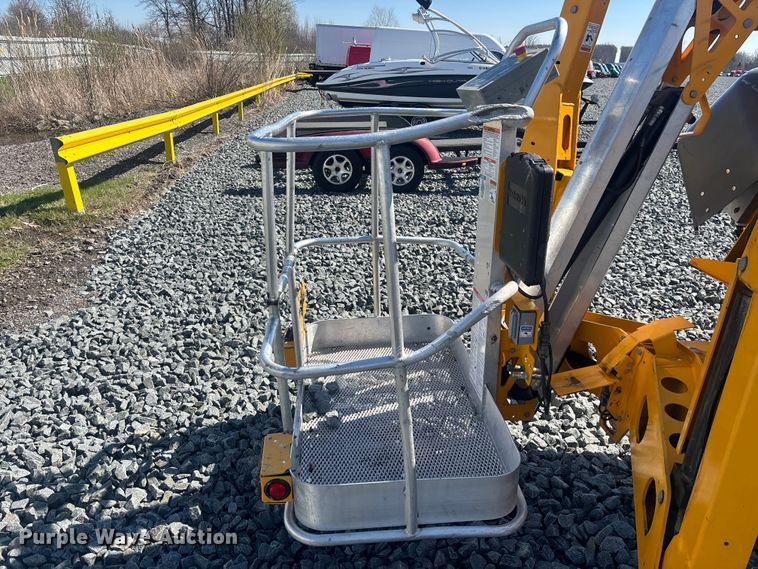 image for item YA3128 2022 Haulotte 5533A boom lift