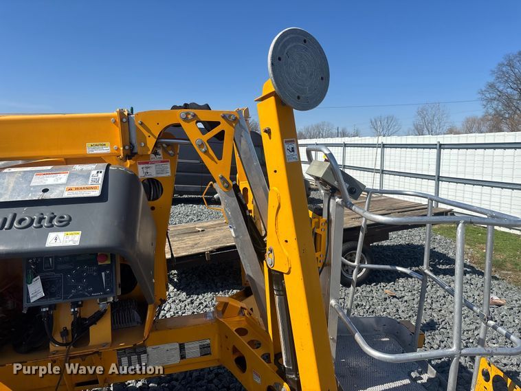 image for item YA3128 2022 Haulotte 5533A boom lift