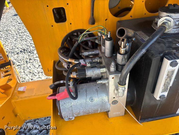 image for item YA3128 2022 Haulotte 5533A boom lift