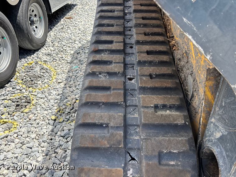 image for item YA3130 2021 John Deere 333G tracked skid steer loader