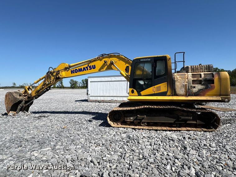 image for item YA3136 2023 Komatsu PC210LC-11 excavator