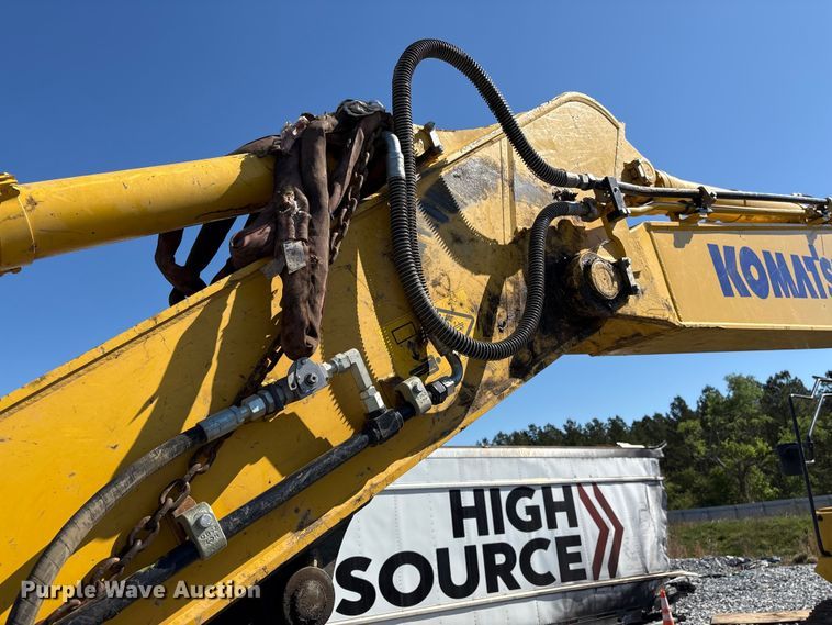 image for item YA3136 2023 Komatsu PC210LC-11 excavator