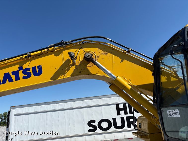 image for item YA3136 2023 Komatsu PC210LC-11 excavator