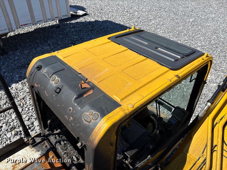 image for item YA3136 2023 Komatsu PC210LC-11 excavator