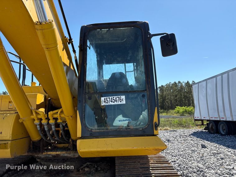 image for item YA3136 2023 Komatsu PC210LC-11 excavator