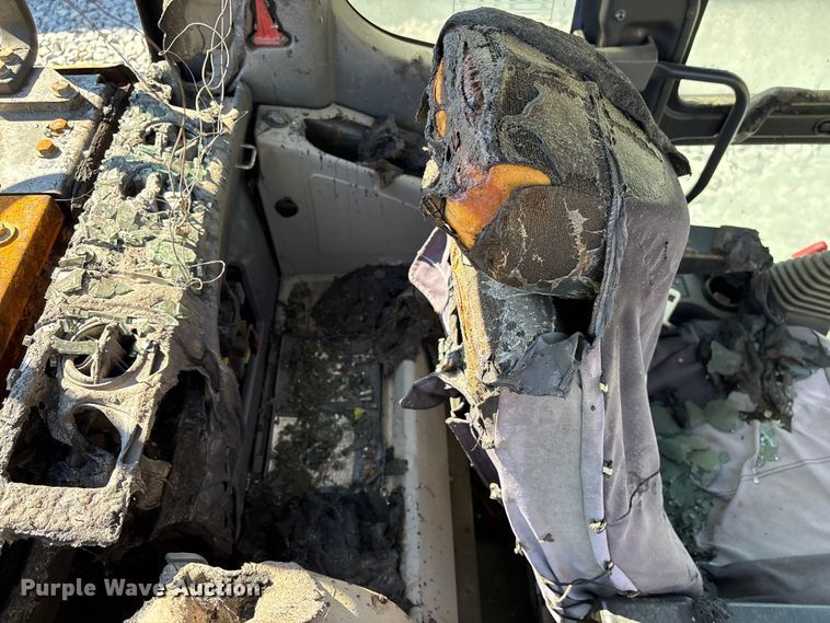 image for item YA3136 2023 Komatsu PC210LC-11 excavator