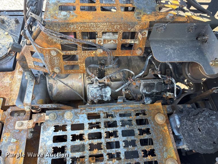 image for item YA3136 2023 Komatsu PC210LC-11 excavator