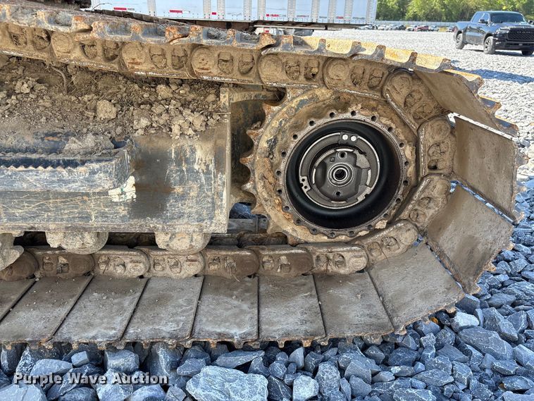 image for item YA3136 2023 Komatsu PC210LC-11 excavator