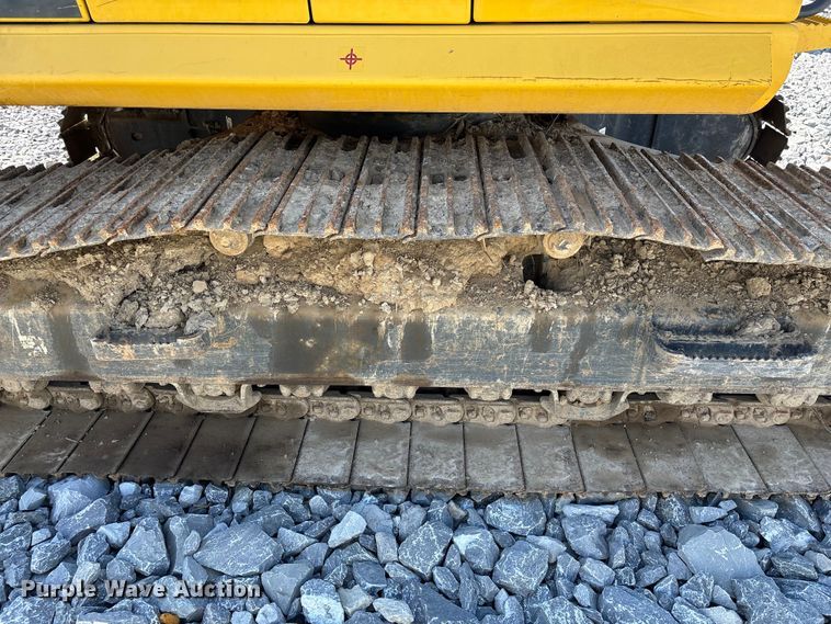 image for item YA3136 2023 Komatsu PC210LC-11 excavator