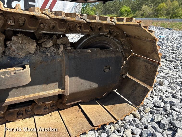 image for item YA3136 2023 Komatsu PC210LC-11 excavator