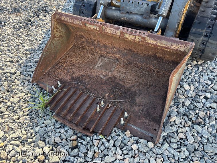 image for item YA3145 2021 John Deere 325G tracked skid steer loader
