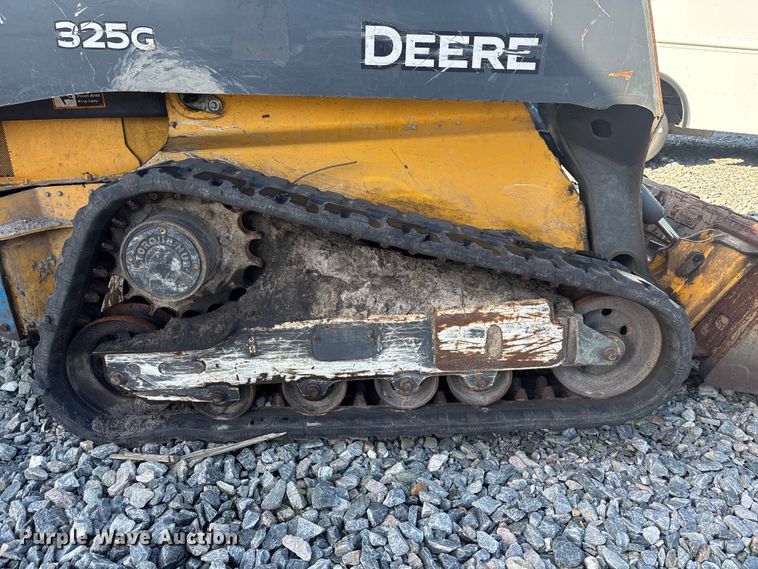 image for item YA3145 2021 John Deere 325G tracked skid steer loader