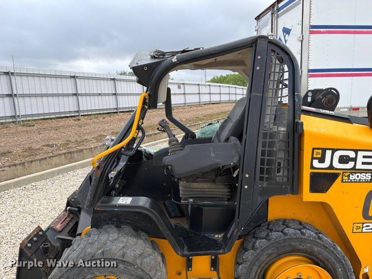 image for item YA3146 2022 JCB 270 skid steer loader