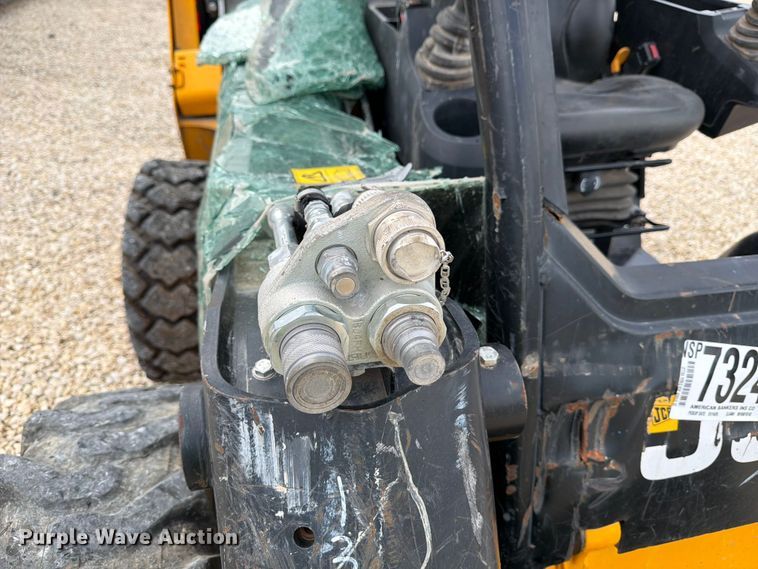 image for item YA3146 2022 JCB 270 skid steer loader