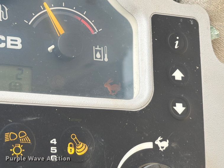 image for item YA3146 2022 JCB 270 skid steer loader