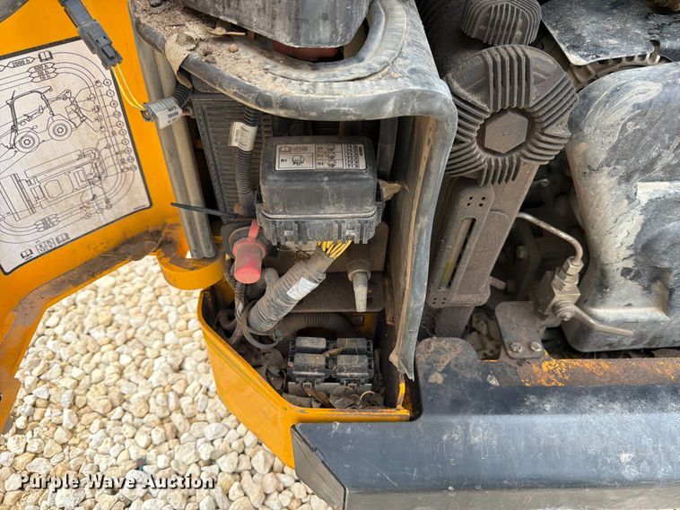 image for item YA3146 2022 JCB 270 skid steer loader