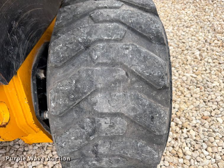 image for item YA3146 2022 JCB 270 skid steer loader