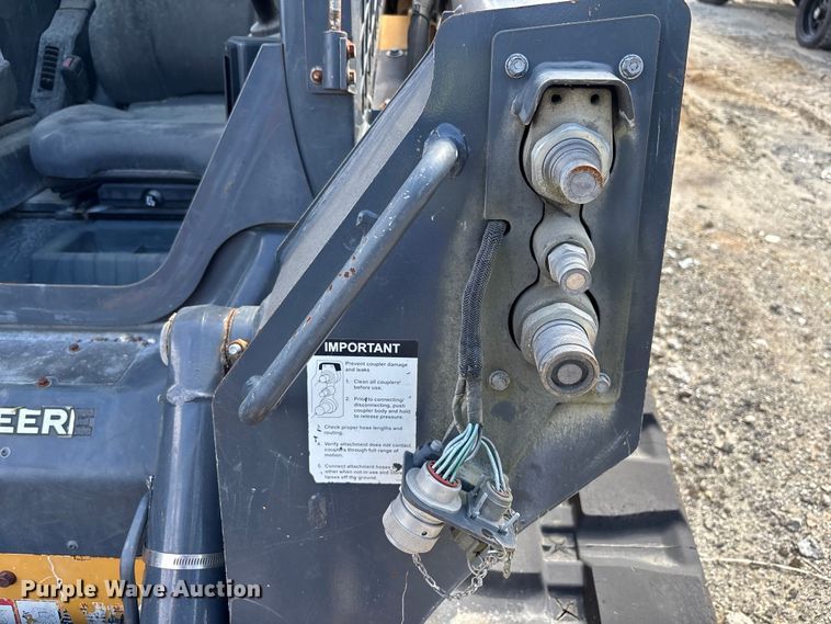 image for item YA3152 2022 John Deere 325G tracked skid steer loader