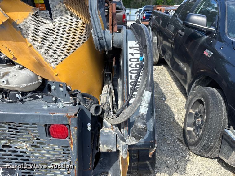 image for item YA3152 2022 John Deere 325G tracked skid steer loader