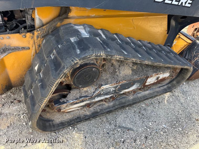 image for item YA3152 2022 John Deere 325G tracked skid steer loader