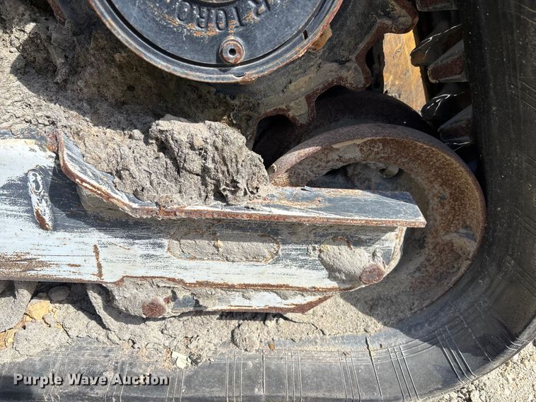 image for item YA3152 2022 John Deere 325G tracked skid steer loader