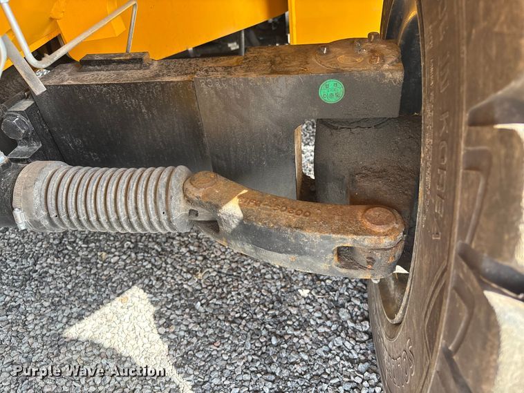 image for item YA3254 Hyundai 70D-9 forklift