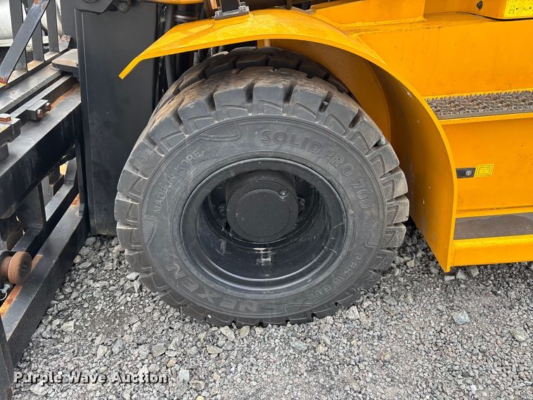 image for item YA3254 Hyundai 70D-9 forklift
