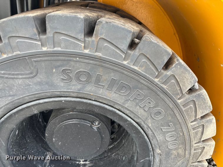 image for item YA3254 Hyundai 70D-9 forklift