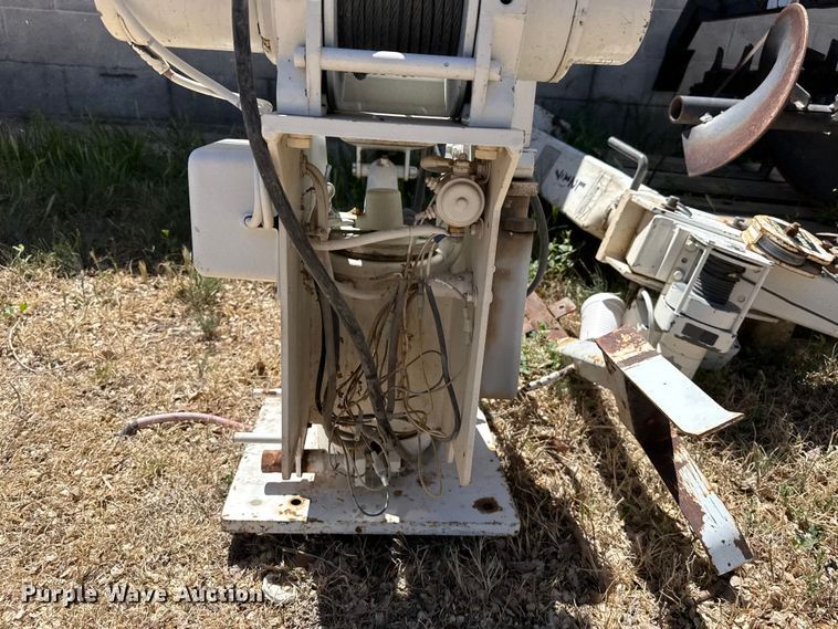 image for item DH1937 (2) Liftmoore truck cranes