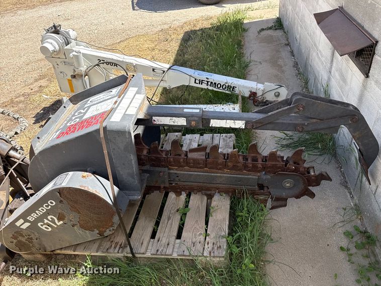 image for item DH1938 Bradco 612 trencher
