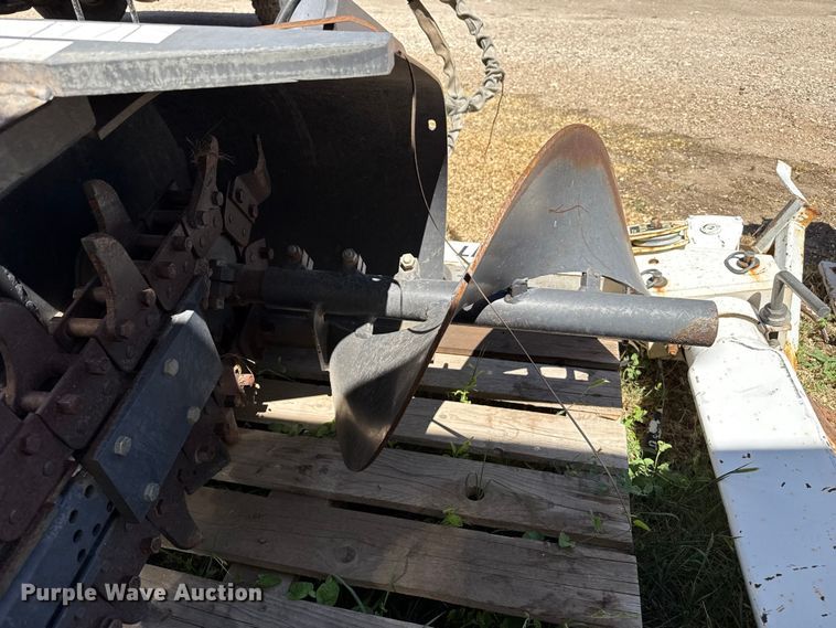 image for item DH1938 Bradco 612 trencher