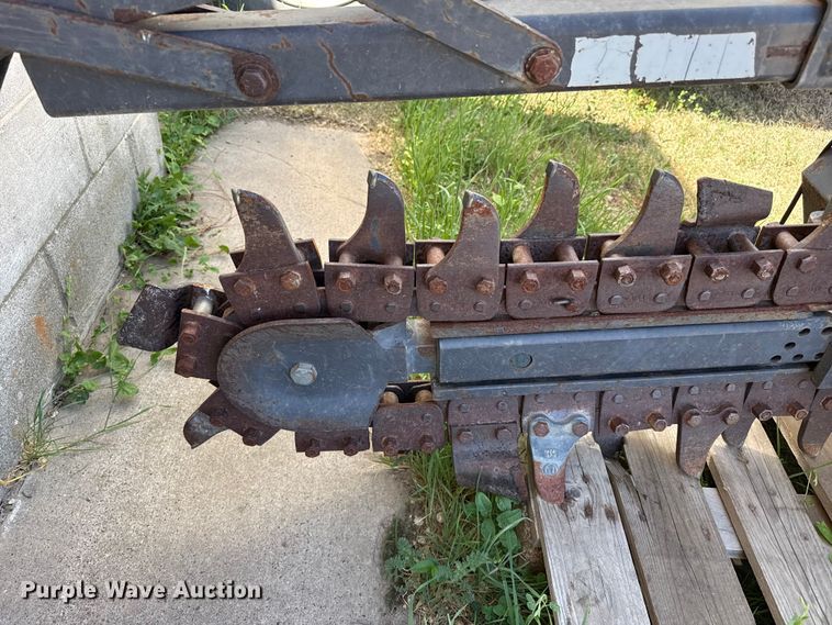 image for item DH1938 Bradco 612 trencher