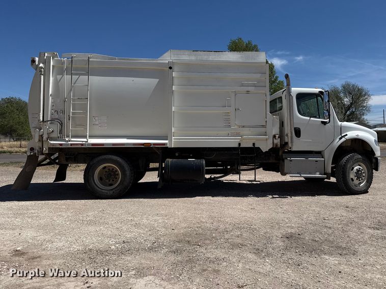 image for item DH1939 2021 Freightliner Business Class M2 refuse truck
