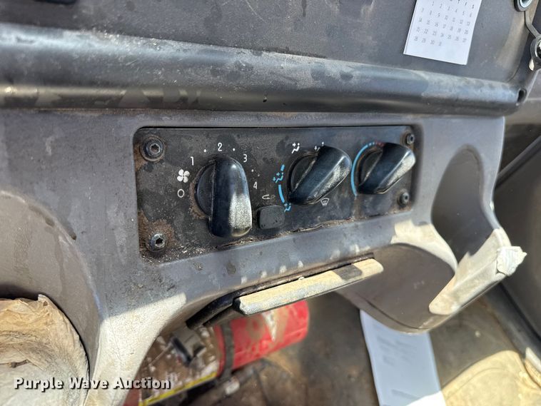 image for item DH1939 2021 Freightliner Business Class M2 refuse truck