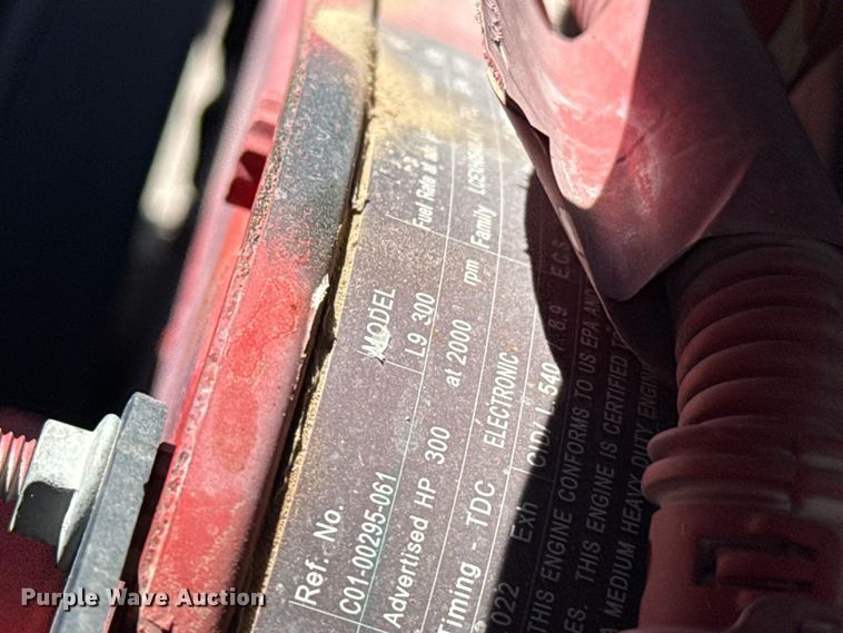 image for item DH1939 2021 Freightliner Business Class M2 refuse truck